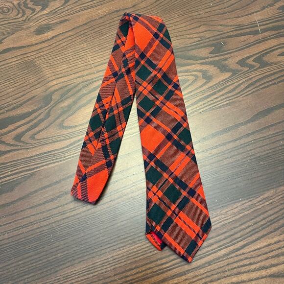 Pringle Wool Tie - Picture 1 of 2
